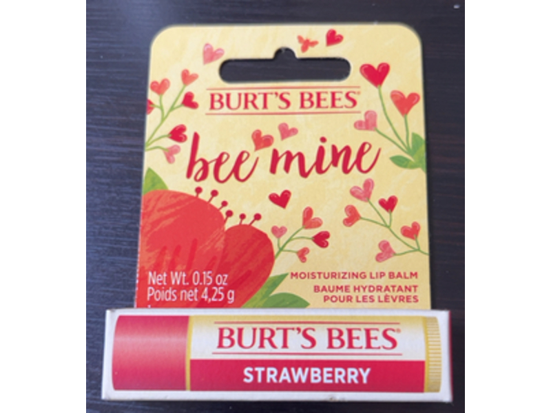 Burt's Bees Moisturizing Lip Balm, Strawberry, 0.15oz/4.25g