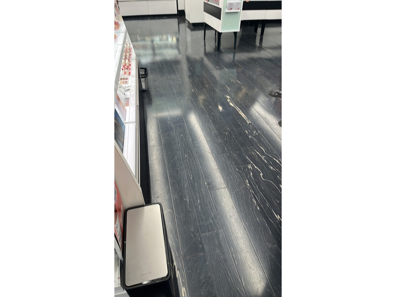 It Cosmetics Do It All Radiant Concealer, 215 Light Warm, 0.23 fl oz/7 mL