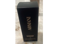 Armani Luminous Silk Foundation, 5.5 Light Medium Cool Peach, 1.0 oz/30 mL - thumbnail 2