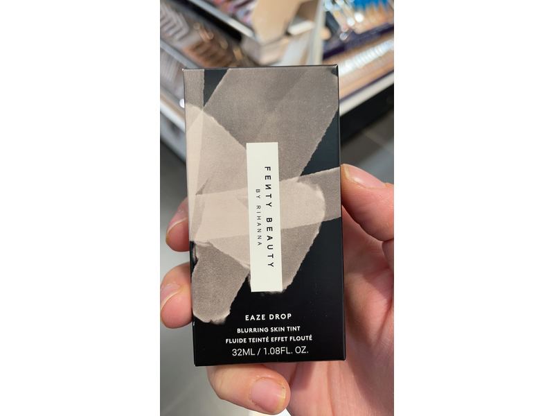 Fenty Beauty by Rihanna Eaze Drop Blurring Skin Tint, 32 mL/1.08 fl oz