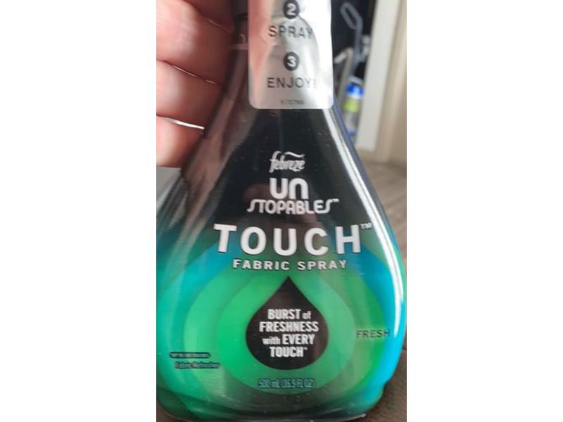 Febreze Unstopables Touch Fabric Spray, Fresh, 76.9 fl oz/500 mL