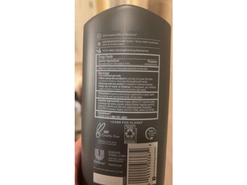 Dove Men+Care Skin Defense +Antibacterial Body Wash, 13.5 fl oz/400 mL