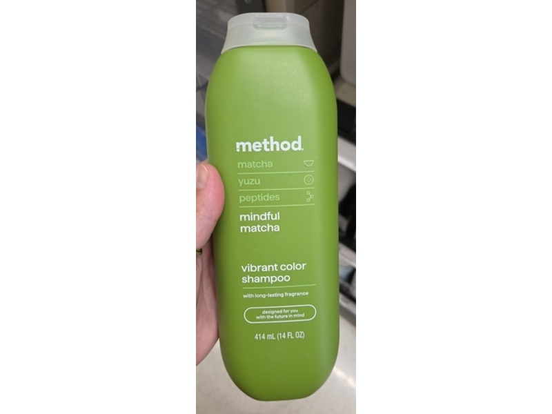 Method Mindful Matcha Vibrant Color Shampoo, Matcha + Yuzu & Peptides, 14 fl oz/414 mL