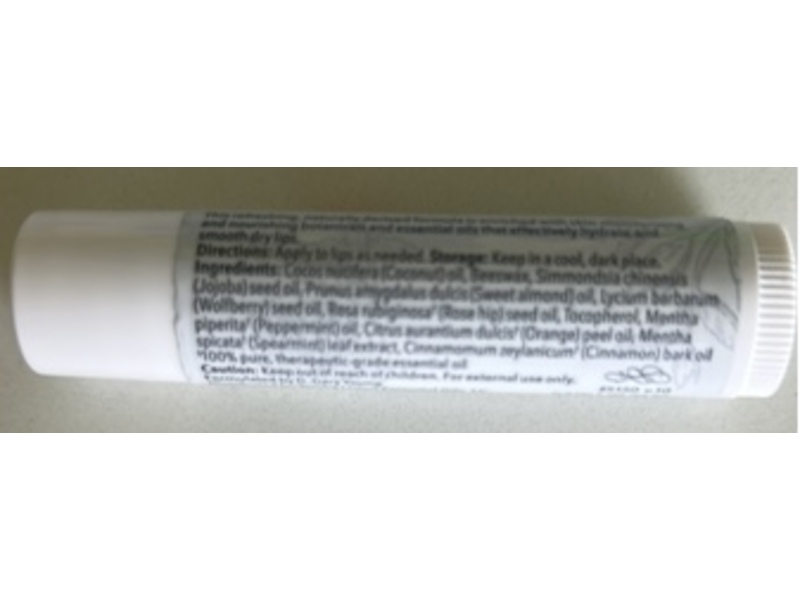 Young Living Essential Oils Lip Balm, Cinna Mint, 0.15 oz/4.2 g
