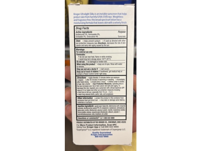 Kroger Ultralight Silky Sunscreen, SPF 40, 1.7 fl oz/50 mL