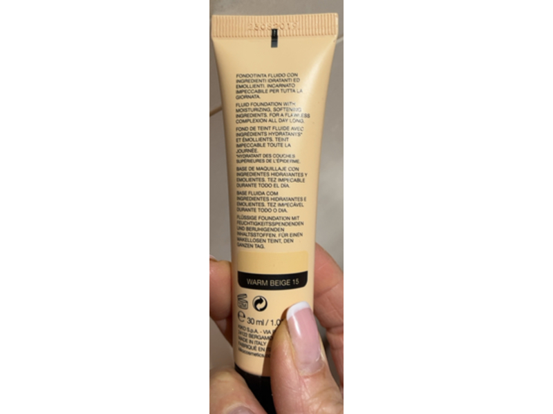 Kiko Milano Smart Hydrating Foundtion, Warm Beige 15, 1.014 fl oz/30 mL