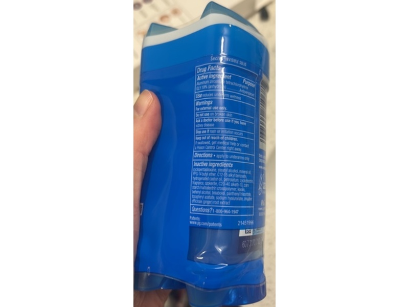 Secret Outlast Antiperspirant Deodorant, Completely Clean, 2.6 oz/73 g, Pack Of 2