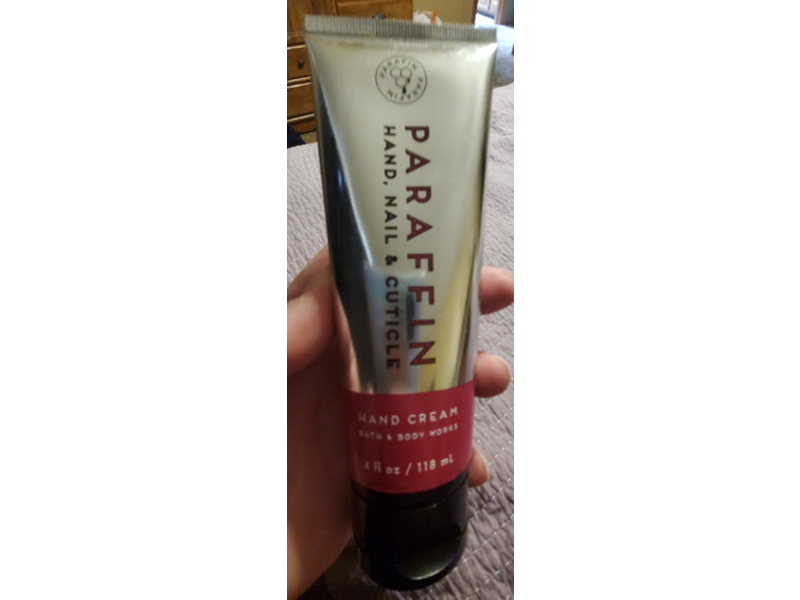 Bath & Body Works Hand, Nail & Cuticle Cream, Paraffin, 4 fl oz/118 mL