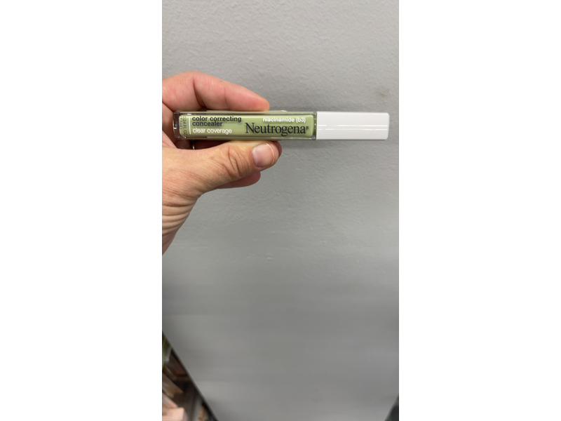 Neutrogena Clear Coverage Color Correcting Concealer, Green, 0.24 fl oz/7.1 mL