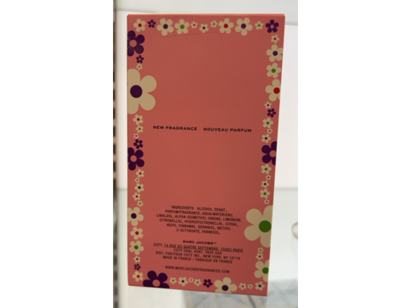 Marc Jacobs Daisy Eau So Fresh Pop Eau De Toilette Spray, 2.5 fl oz/75 mL