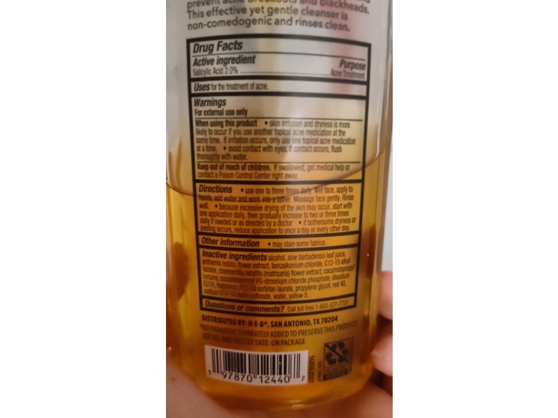 Hill Country Fare Acne Wash, 9.1 fl oz/269 mL