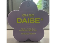 Daise Oh So Fragrance Body Mist, Pear & Patchouli, 3.38 fl oz/100 mL - thumbnail 2