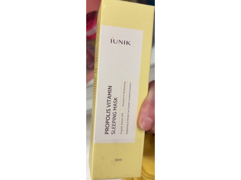 iUNIK Propolis Vitamin Sleeping Mask, 2.03 fl oz/60 mL