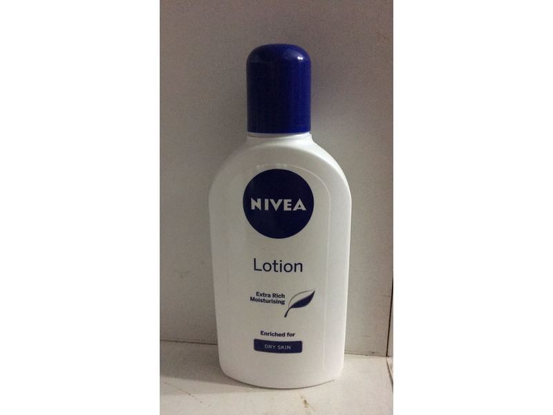 Nivea Dry Skin Lotion, 250 mL