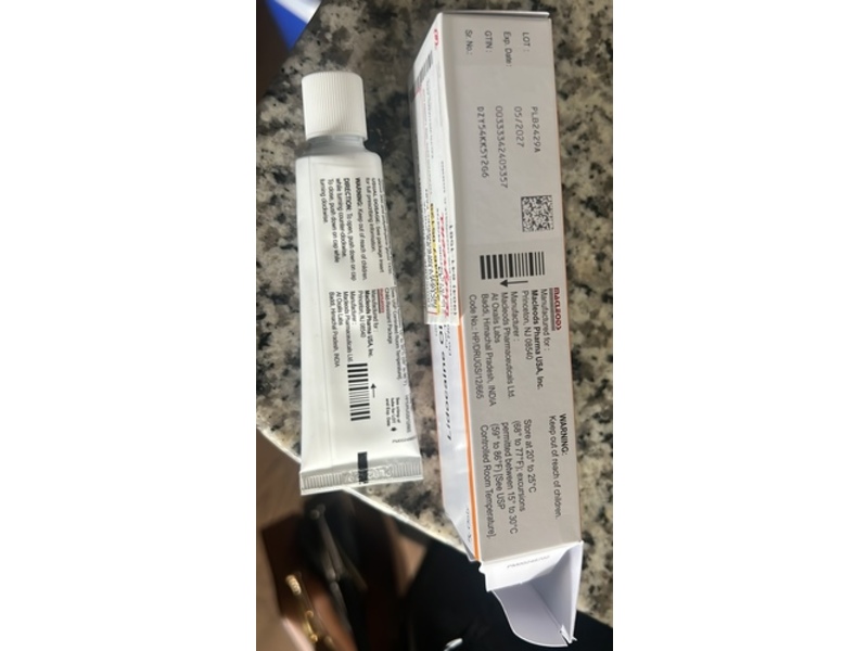 Lidocaine Ointment USP 5%, 35.44 g, Macleods (Rx)