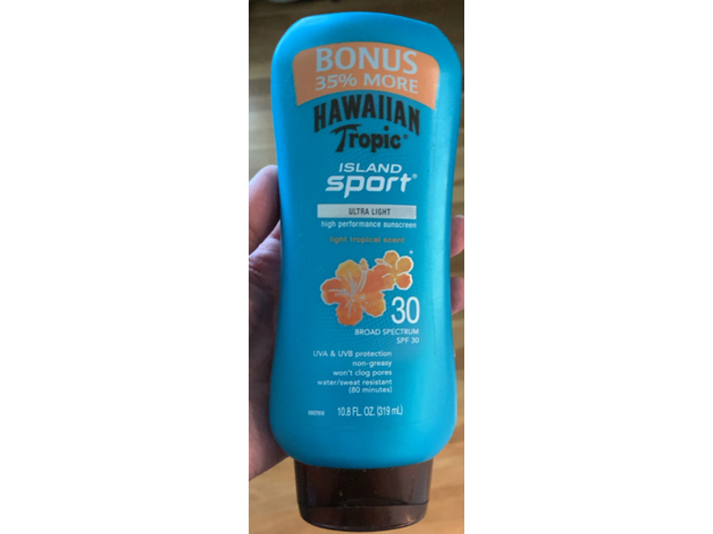 Hawaiian Tropic Island Sport Ultra Light Sunscreen, SPF 30 Light Tropical, 10.8 fl oz/319 mL