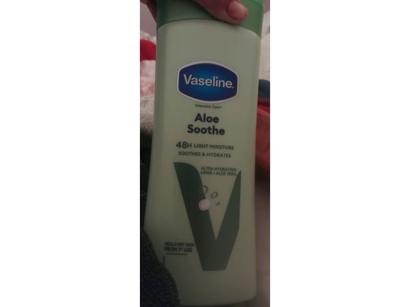 Vaseline Aloe Soothe Body Lotion, Soothes & Hydrates
