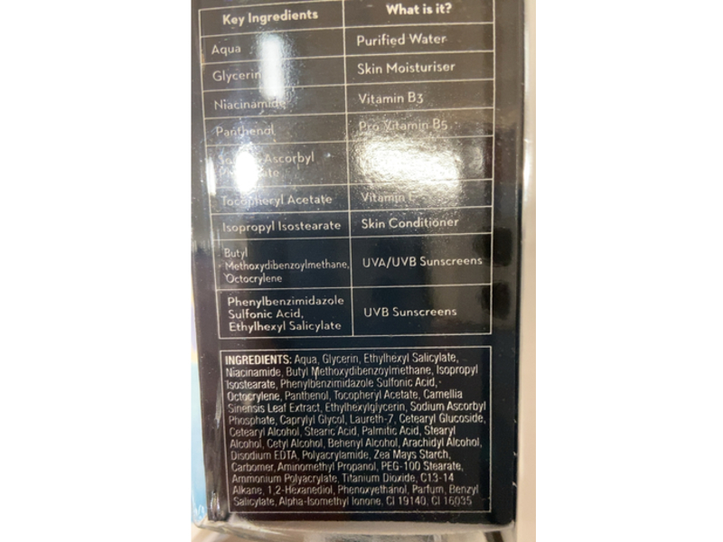 Olay Total Effects 7 In One Day Moisturiser, Nourish & Protect, Vitamins C & B3, SPF 15, 37 mL, Pack Of 2