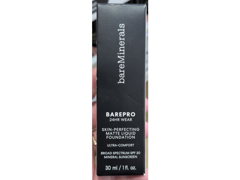 bareMinerals Barepro 24HR Wear Skin-Perfecting Matte Liquid Foundation, Fair 15 Cool, SPF 20, 1 fl oz/30 mL