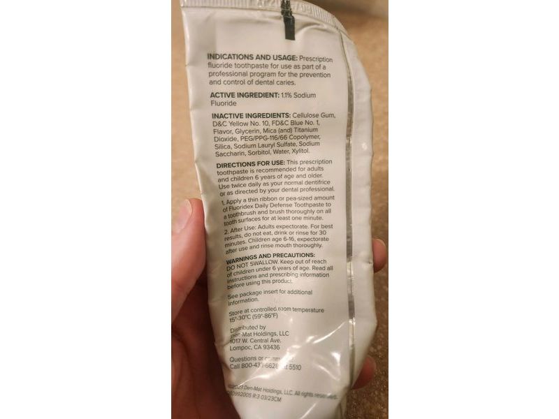 Fluoridex Daily Defense Anticavity Toothpaste, Clean Mint, 4 oz/112 g, DenMat Holdings (Rx)