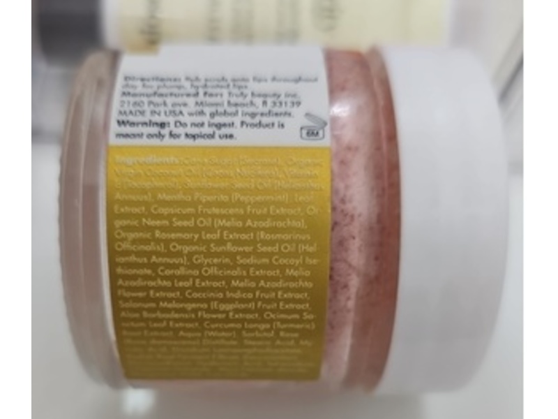 Truly Gloat Sexy Soft Lip Scrub, Peppermint + Hyaluronic Acid, 1 fl oz/30 mL