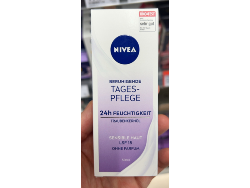 Nivea Soothing Day Cream, SPF 15, 50 mL