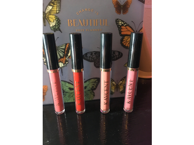 Kavcent Lip Gloss Set