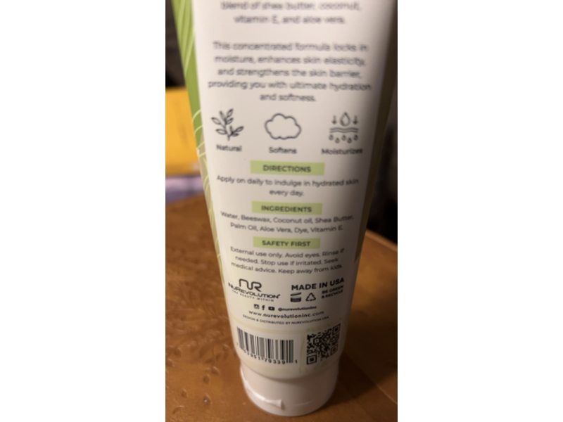 Bare Soak Silky Butter Lotion, Green Tea, 3.4 fl oz/100 mL