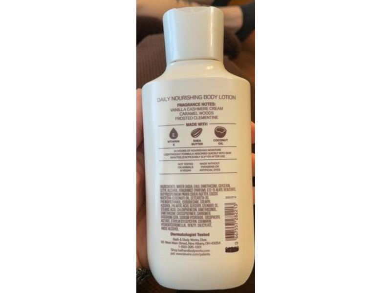 Bath & Body Works Nourishing Body Lotion, Snowflakes & Cashmere, 8 fl oz/236 mL