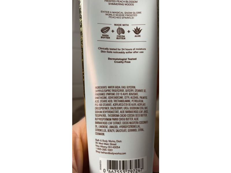 Bath & Body Works Snowy Peach Berry Body Cream, 8 oz/226 g
