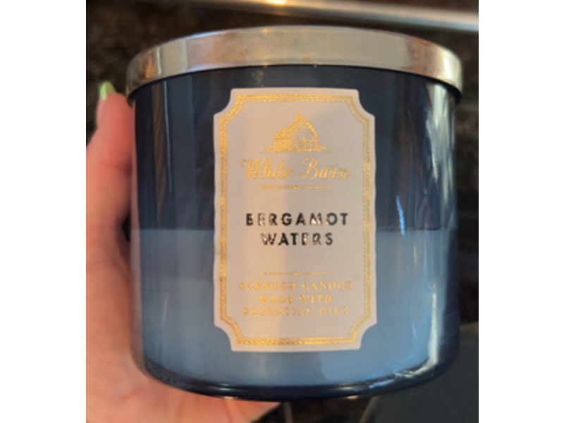 White Barn Bergamot Waters Candle, Essential Oils, 14.5 oz/411 g