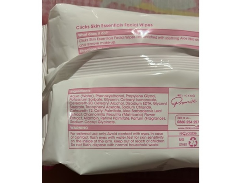 Clicks Skin Essentials Facial Wipes, 60 Wipes