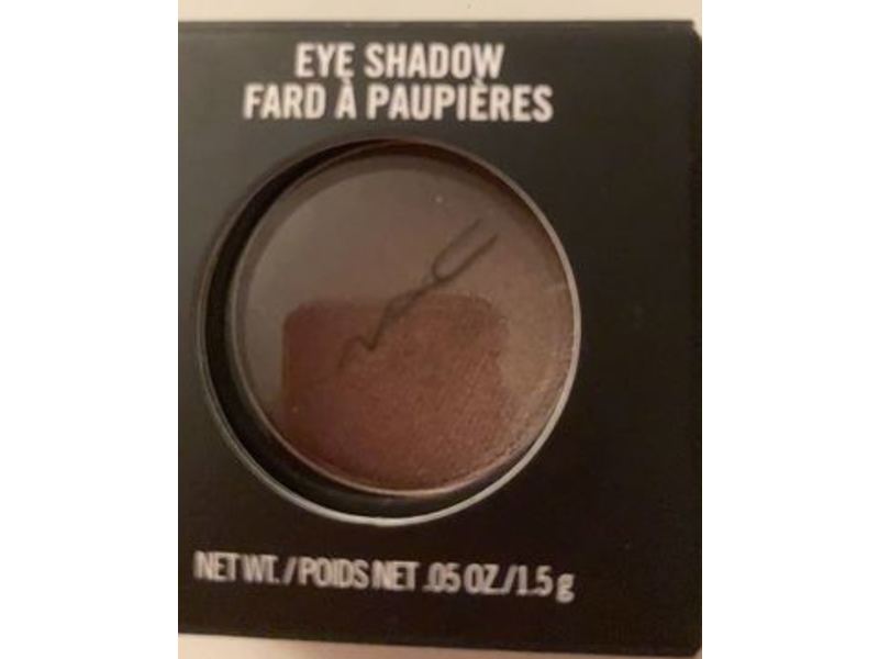 M.A.C. Eye Shadow, Satin Taupe, 0.05 oz/1.5 g