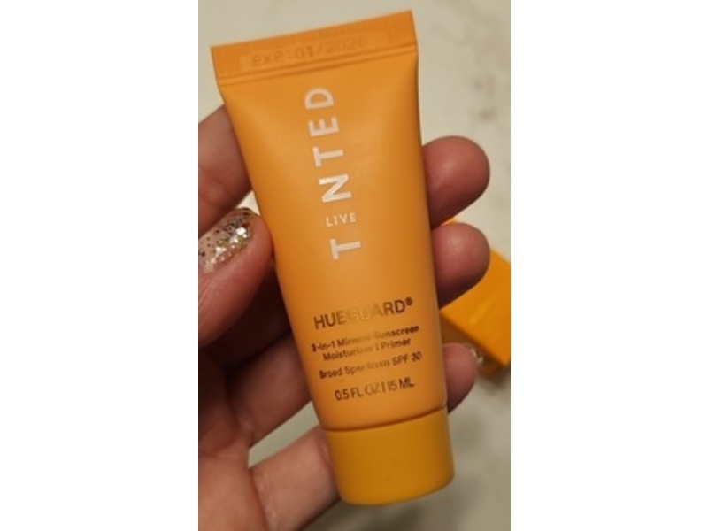 Live Tinted 3 In 1 Mineral Sunscreen + Moisturizer + Primer, SPF 30, 0.5 fl oz/15 mL