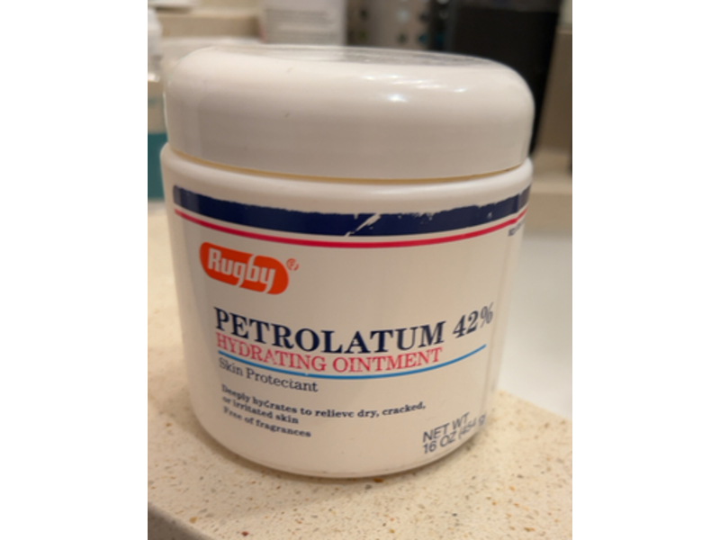 Rugby Petrolatum 42% Hydrating Ointment, 16 oz/454 g