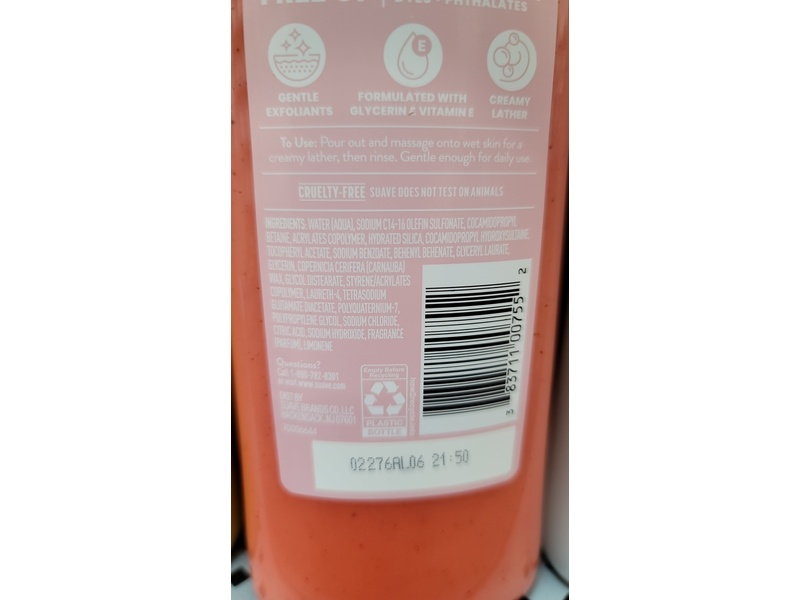 Suave Exfoliating Scrub + Wash, Strawberry Delight, 18 fl oz/532 mL