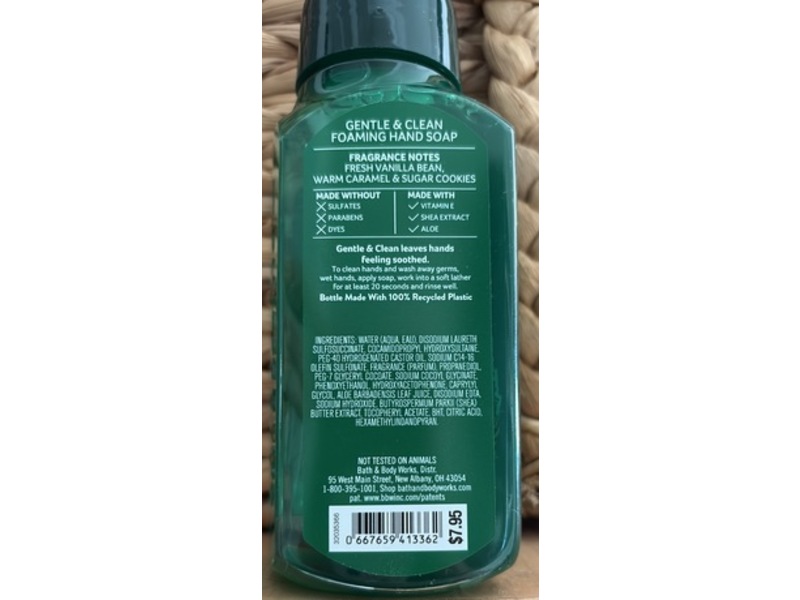 Bath & Body Works Gentle & Clean Foaming Hand Soap, Vanilla Bean Noel, 8.75 fl oz/ 259 mL