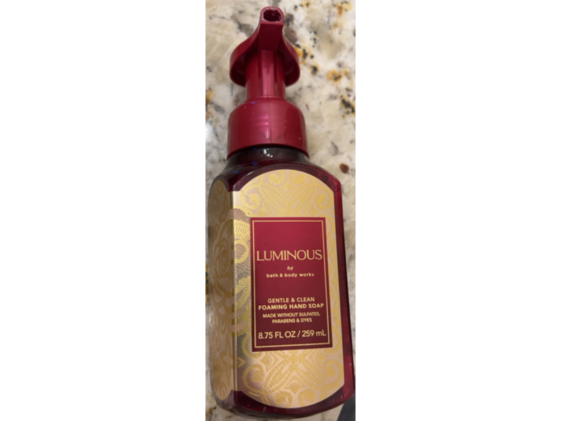 Bath & Body Works Gentle & Clean Foaming Hand Soap, Luminous, 8.75 fl oz/259 mL
