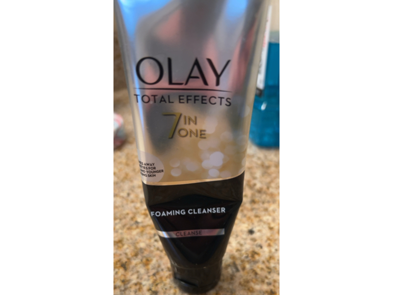 Olay Total Effects 7 in One Foaming Face Cleanser, 100 mL
