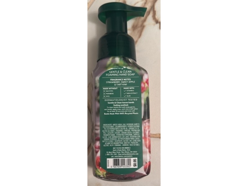 Bath & Body Works Gentle & Clean Foaming Hand Soap, Strawberry Kiwi, 8.75 fl oz/259 mL.