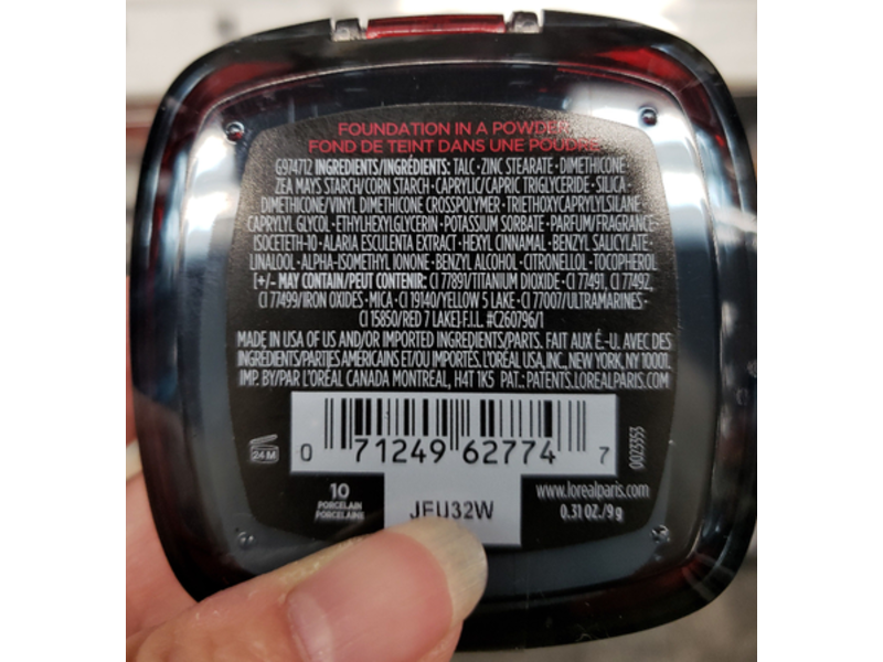 L'Oreal Paris Infallible Foundation In A Powder, 24H Fresh Wear, Waterproof, 010 Porcelain, 0.31 oz/9 g