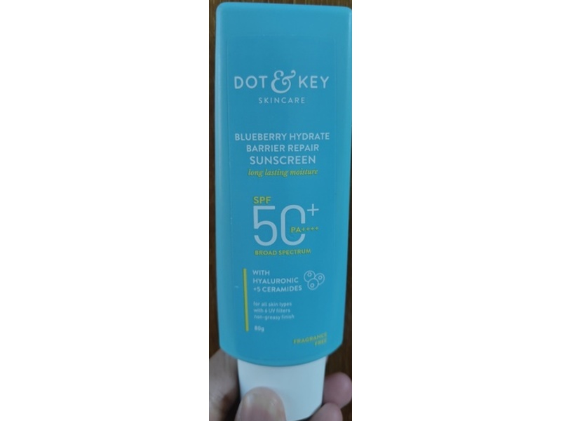 Dot & Key Skincare Hydrate Barrier Repair Sunscreen, SPF 50+ PA++++, 80 g
