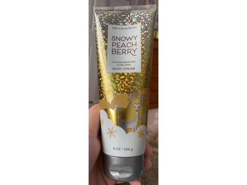 Bath & Body Works Snowy Peach Berry Body Cream, 8 oz/226 g