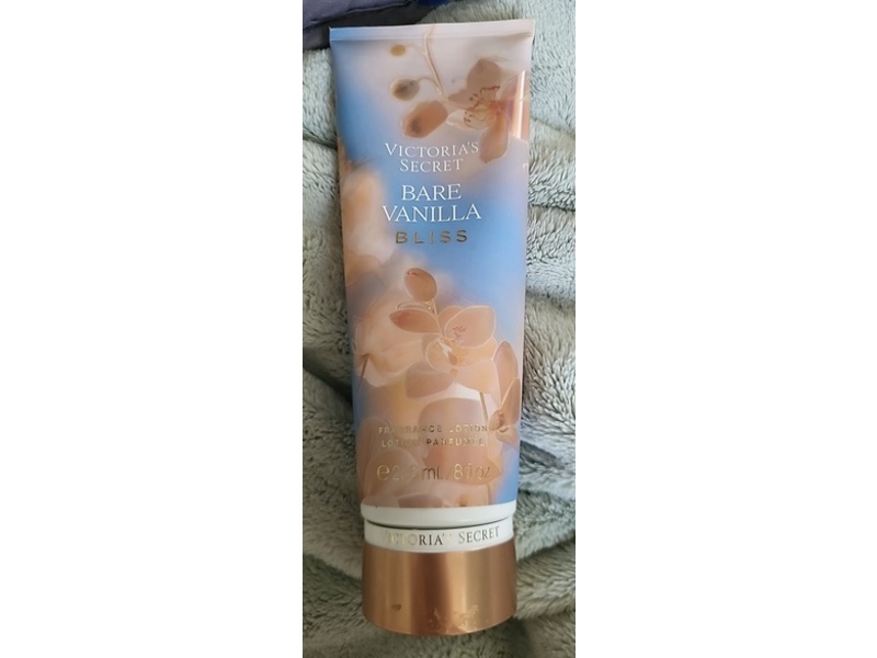 Victoria's Secret Fragrance Lotion, Bare Vanilla Bliss, 8 fl oz/236 mL