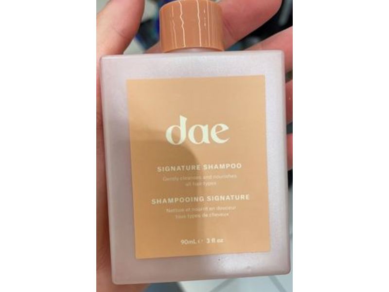 Dae Shampoo Signature Gently Cleanses And Hydrate, 3 fl oz/90 mL