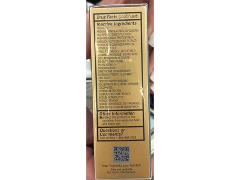 Cle de Peau Beaute Radiant Fluid Matte Foundation, SPF 20, B50 Tan Beige, 1.1 fl oz/35 mL