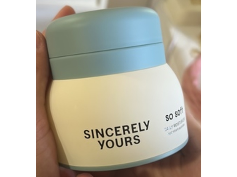Sincerely Yours So Soft Daily Moisturizer, 1.7 fl oz/50 mL