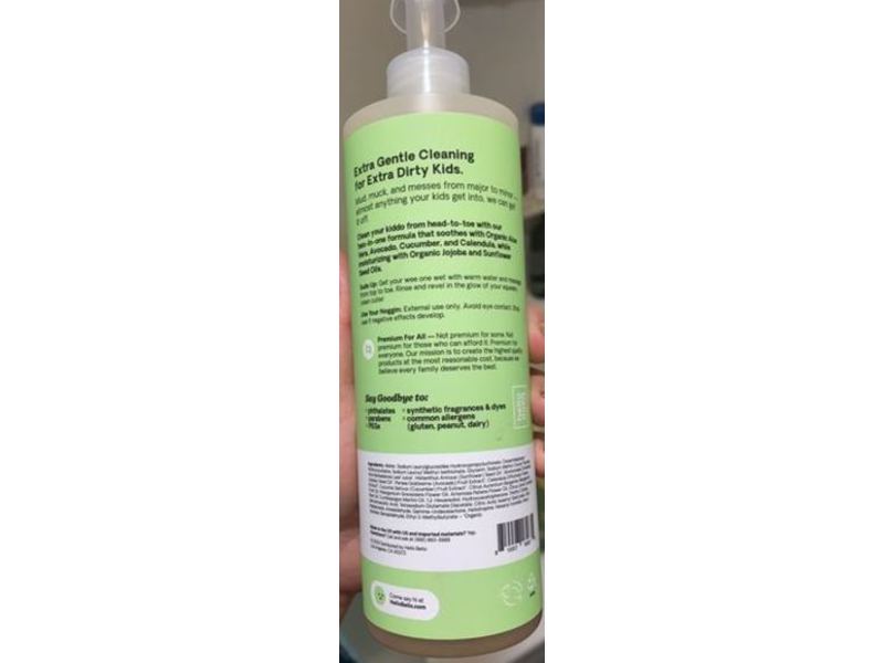 Hello Bello Premium Shampoo & Body Wash, Refreshing Apple Blossom, 16.7 fl oz/494 mL