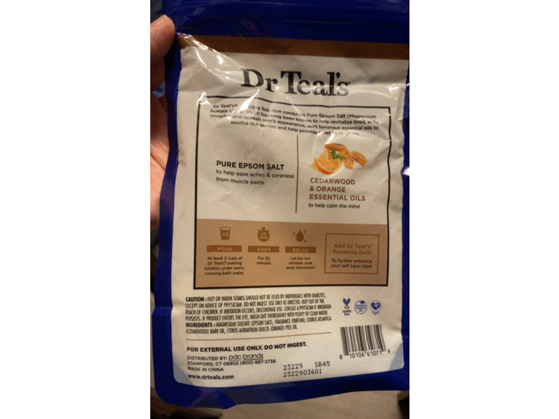 Dr Teals Warm & Soothing Pure Epsom Salt, Cozy Cinnamon & Cashmere & Essential Oils, 18 oz/510 g