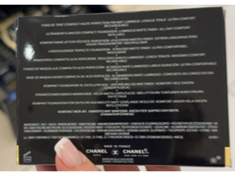 Ultra Le Teint Flawless Finish Compact Foundation, B30, 0.45 oz/13 g